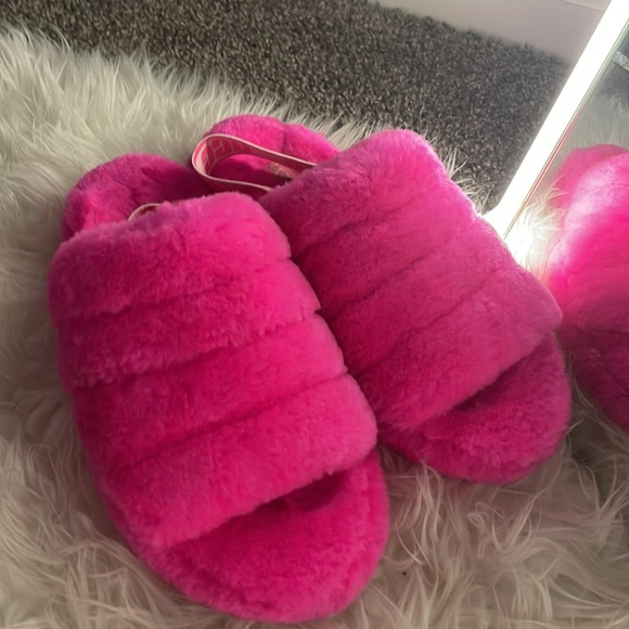 Hot Pink Ugg Slides - Picture 2 of 4
